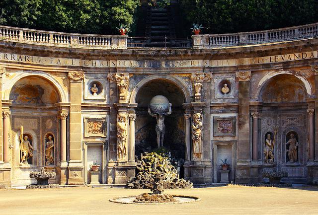 Scopri Villa Aldobrandini: una terrazza su Roma