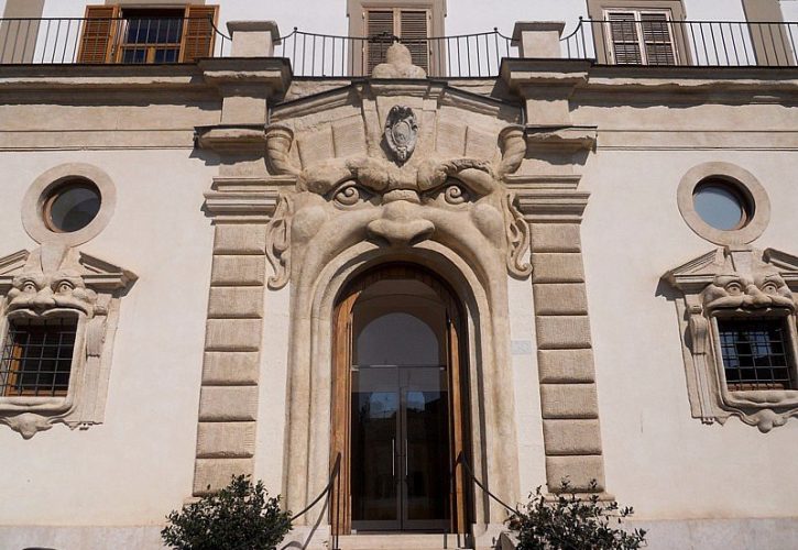 Palazzo Zuccari Roma: la casa dei mostri