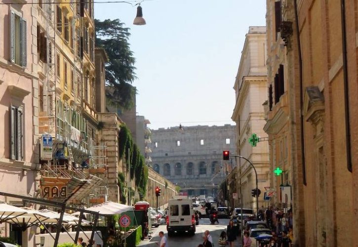 Rione Monti: Il Quartiere Pittoresco nel Cuore di Roma